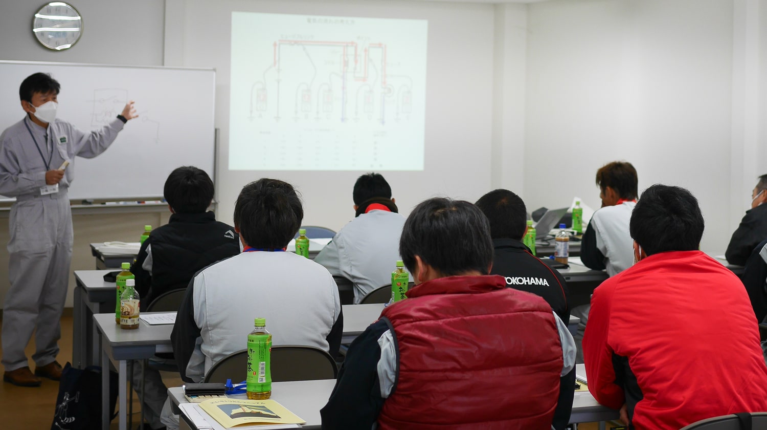 xEVメカニック Lv1 電気の基礎